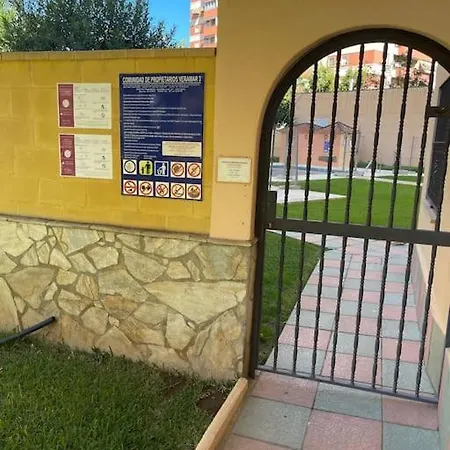 Soleado Y Luminoso דירה