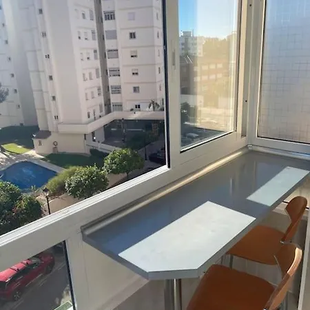 Soleado Y Luminoso 아파트