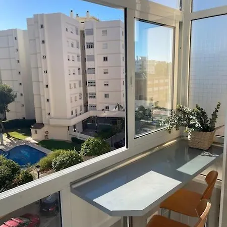 Soleado Y Luminoso 아파트 푸엔히롤라