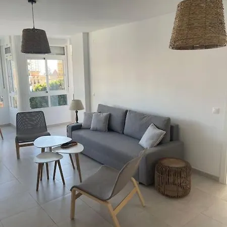 Soleado Y Luminoso * 丰希罗拉