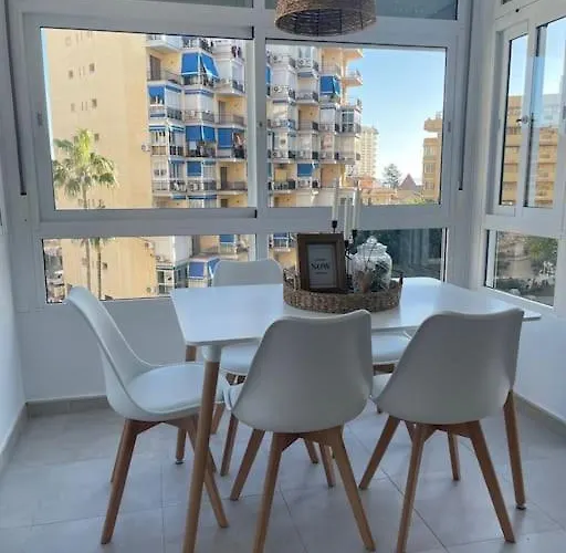 Soleado Y Luminoso * 丰希罗拉